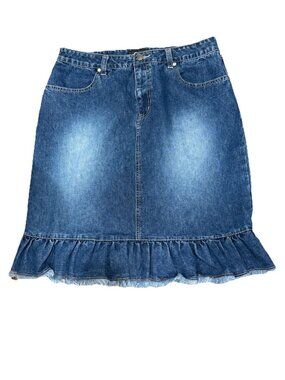 No Boundaries Denim Zip Closure Denim Skirt Ruffle Bottom with Raw Hem READ